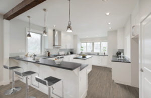 euro-tile-stone_vintage-wood-saddle-kitchen