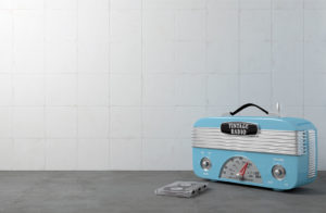 euro-tile-stone-blanc-bleu-antique-wall-close-up