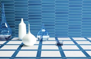 euro-tile-stone-blanc-bleu-crayon-bleu-wall