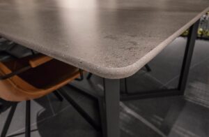 euro-tile-stone-vint-table-close-up