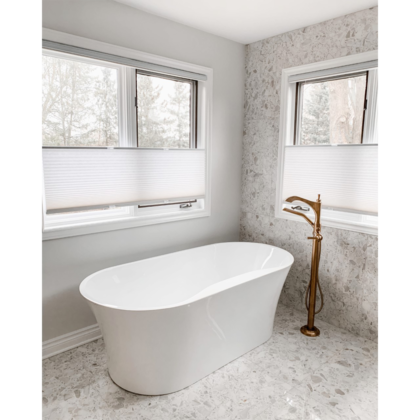 girlinthebluehouse-bathroom-euro-tile-stone-venezia